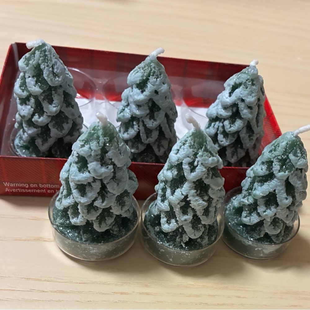 Brand New 🎄🎄Ashland Green Christmas Tree Tealight Candle Set